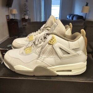 JORDAN 4 CRAFT VVNDS MEN SIZE 10.5
